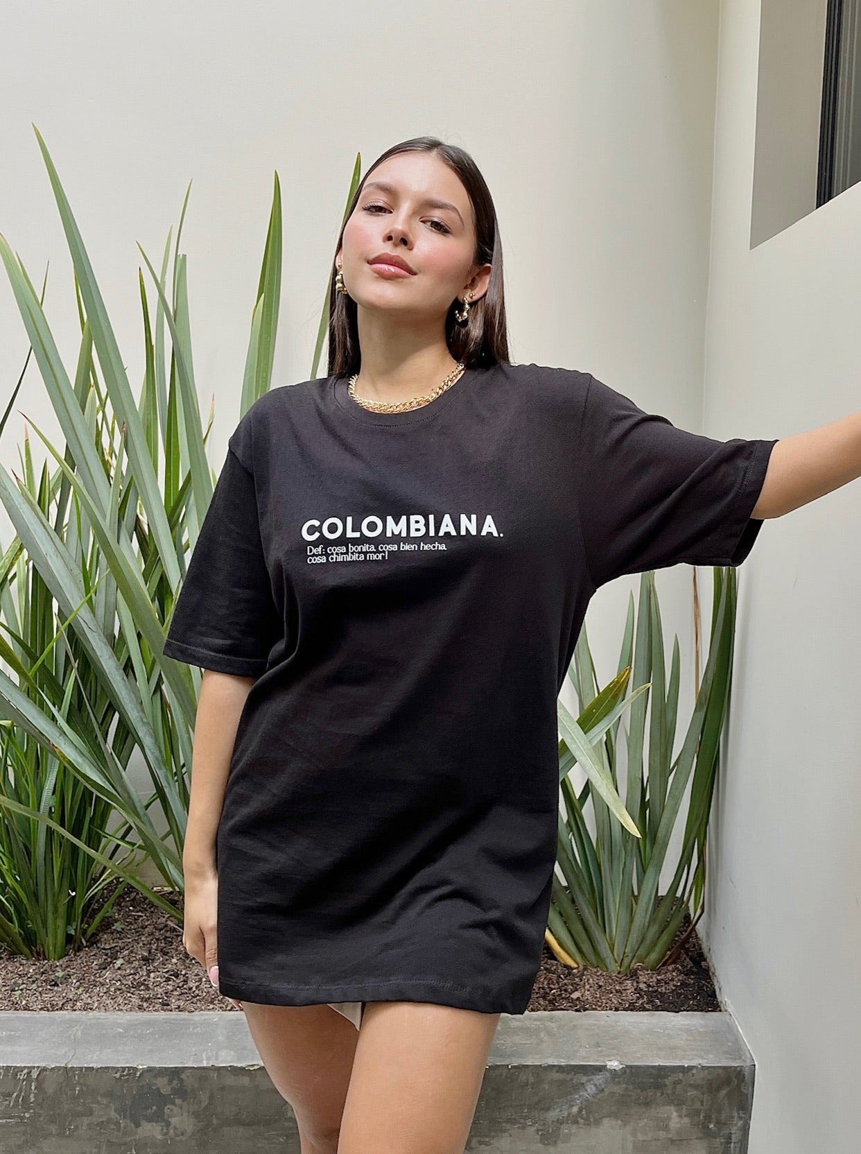 CAMISETA OVERSIZE NEGRO - COLOMBIANA