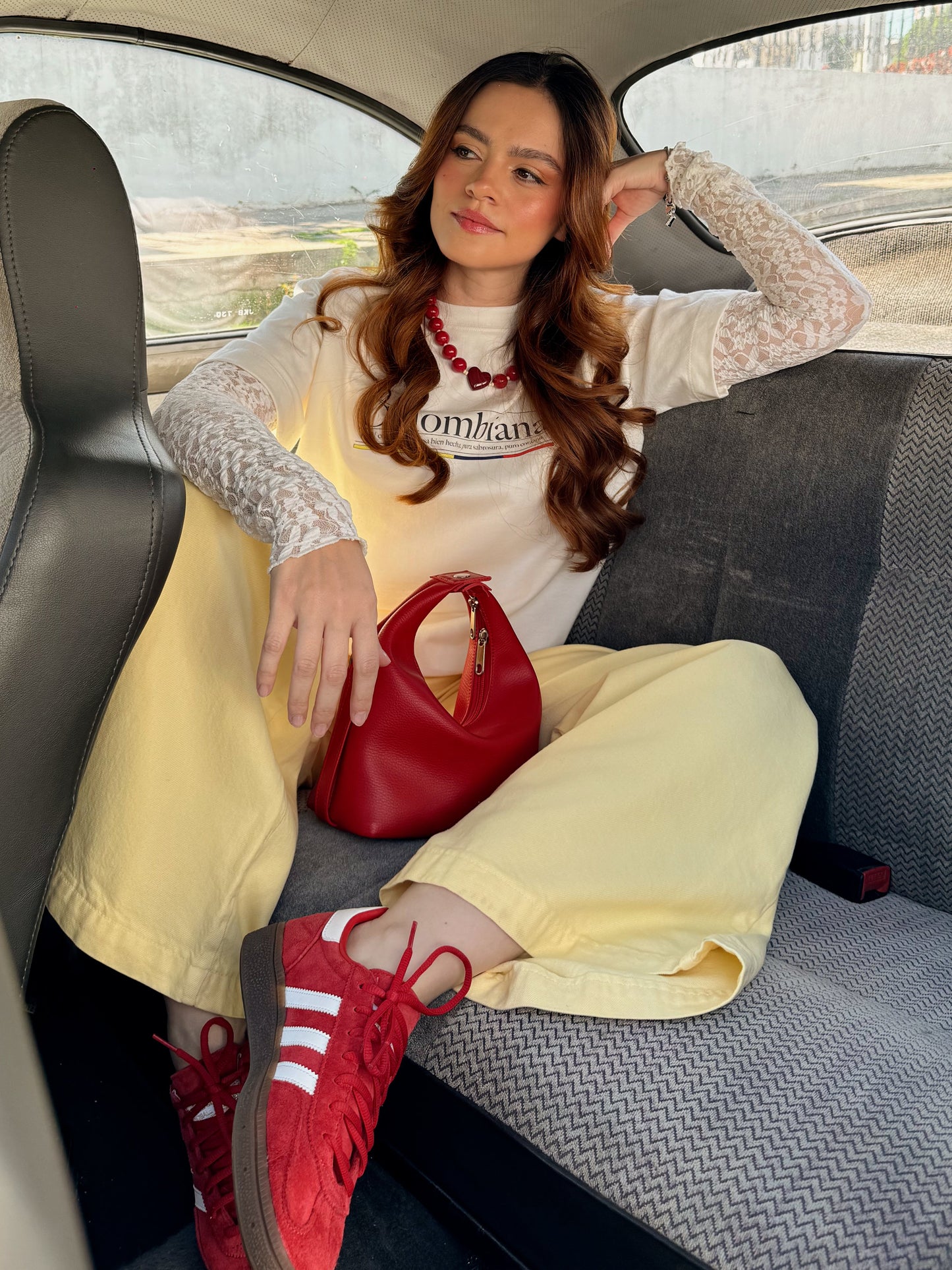 JEAN FLARE AMARILLO